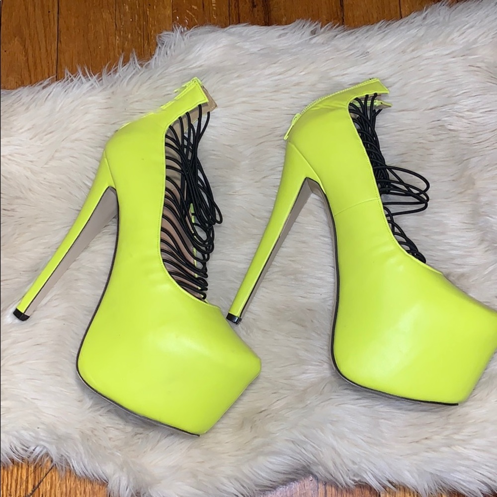 Glaze lime green platform heels with black strings
